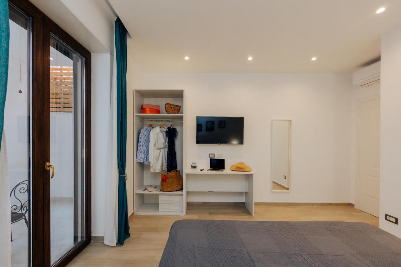 Maison Lorelle - De Vivo Realty ソレント エクステリア 写真
