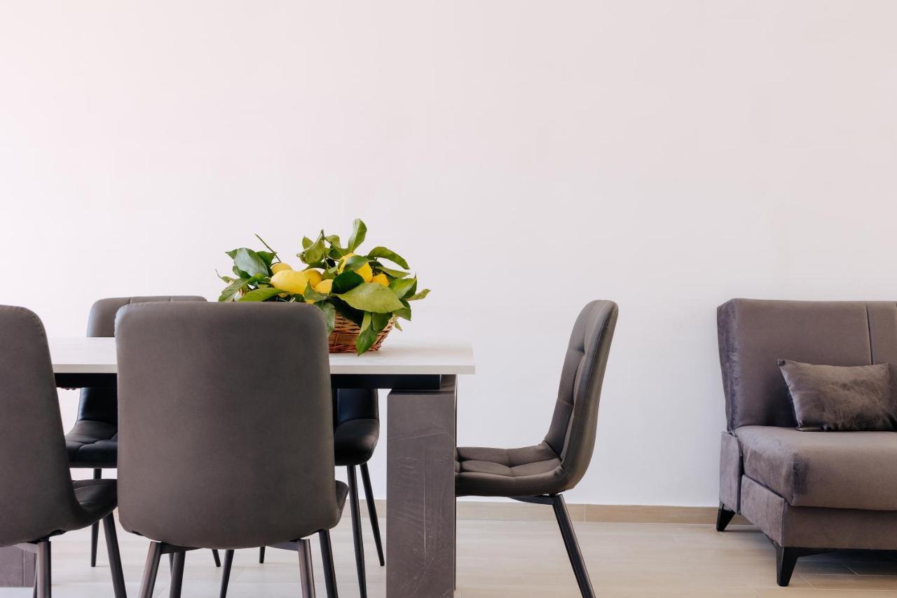 Maison Lorelle - De Vivo Realty ソレント エクステリア 写真